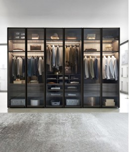 Шкаф гардеробная со стеклянными дверцами