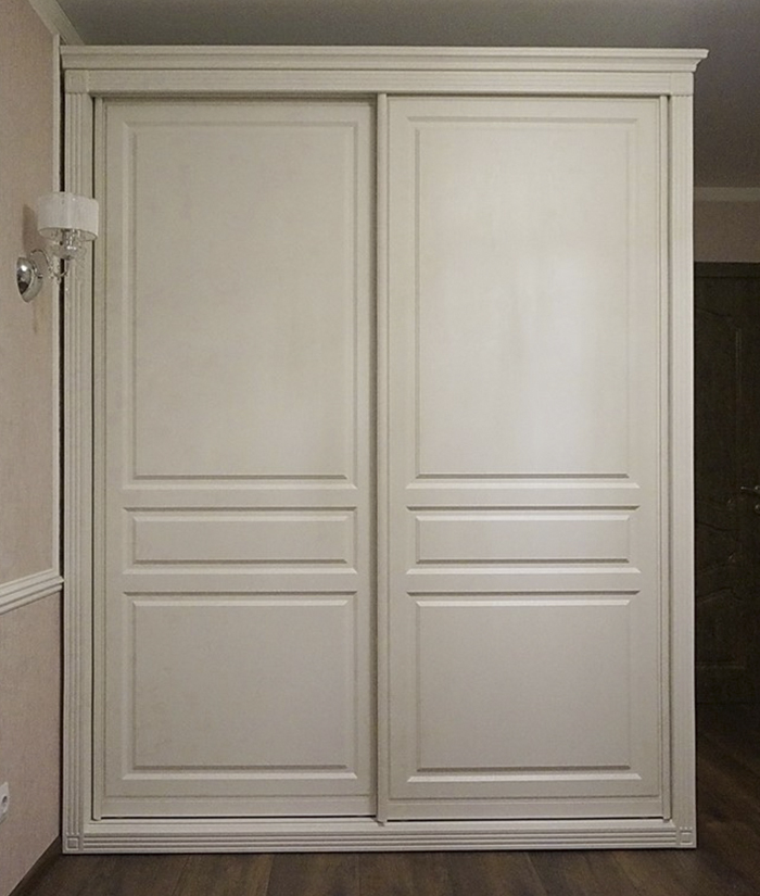 Встроенный 5 дверный шкаф